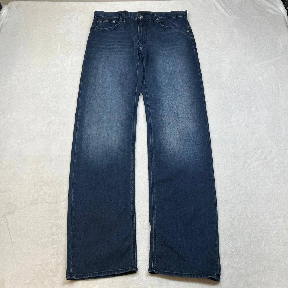 BOSS‎ Jeans Mens 32x32 Blue Dark Wash Denim Straight Leg